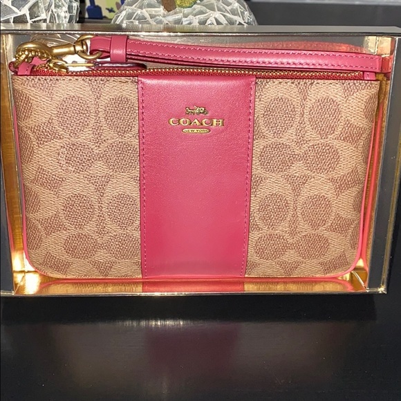 Coach Boxed small wristlet in colorblock - Picture 5 of 6